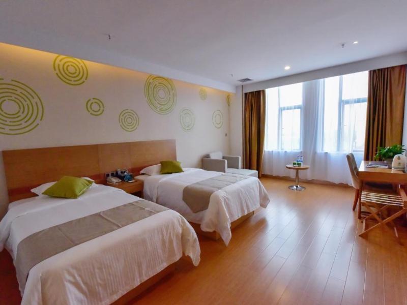 Greentree Inn Huanggang Qichun County Ouyada Square Express Hotel Dış mekan fotoğraf